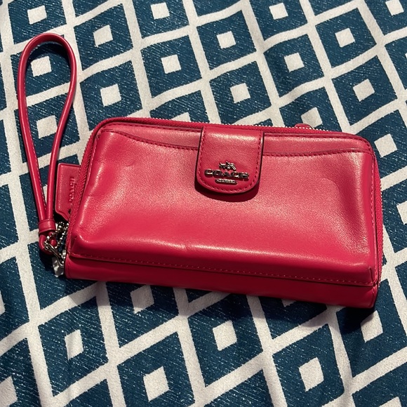 Used a few times Coach zip around phone wallet wristlet - Picture 2 of 7